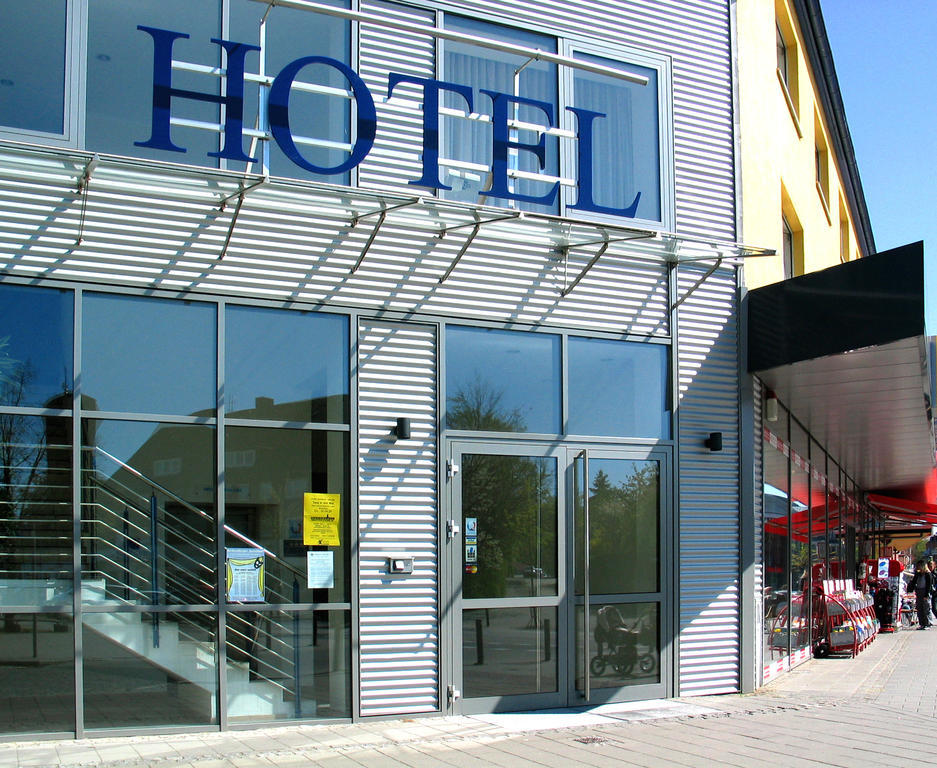 קיל Hotel Am Segelhafen מראה חיצוני תמונה